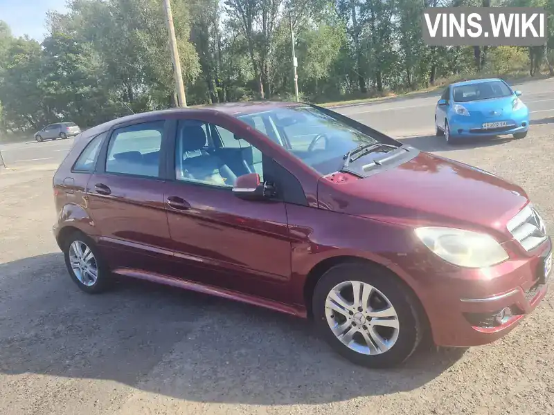 Хэтчбек Mercedes-Benz B-Class 2010 1.7 л. Вариатор обл. Днепропетровская, Днепр (Днепропетровск) - Фото 1/13