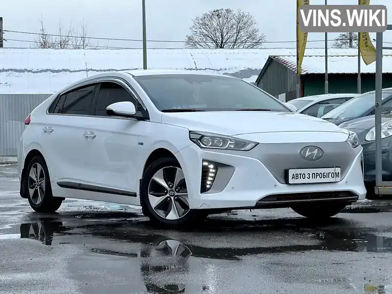 Лифтбек Hyundai Ioniq Electric 2018 null_content л. Автомат обл. Киевская, Киев - Фото 1/21