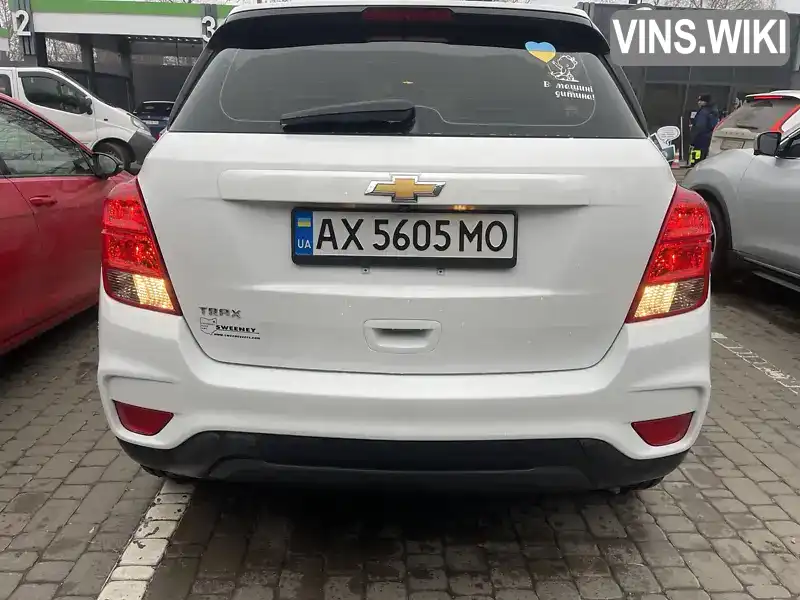 3GNCJKSB5KL131216 Chevrolet Trax 2018 Внедорожник / Кроссовер 1.36 л. Фото 2