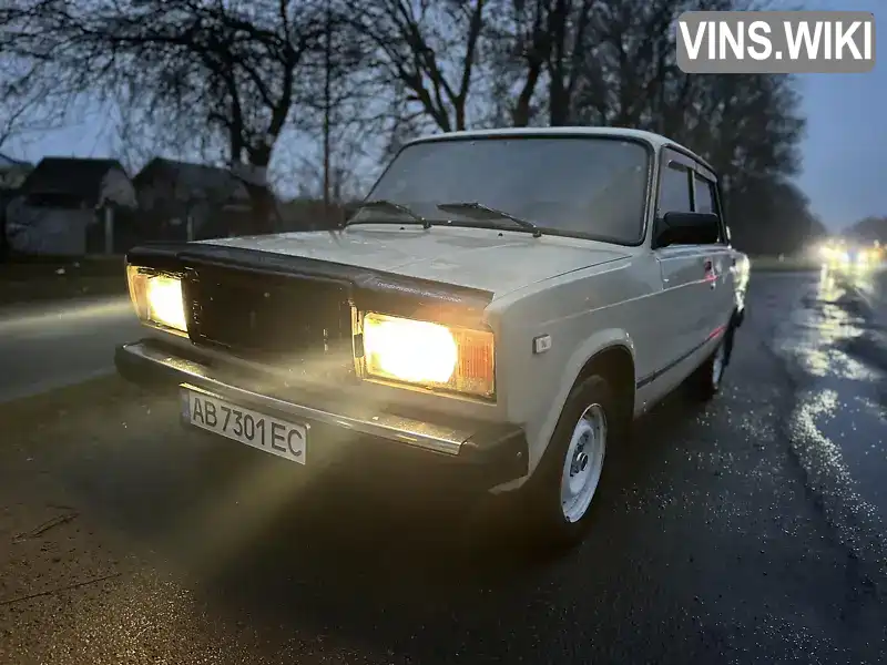 Седан ВАЗ / Lada 2107 1990 1.5 л. Ручная / Механика обл. Винницкая, Винница - Фото 1/15