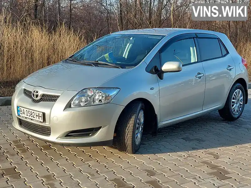 Хэтчбек Toyota Auris 2007 1.6 л. Ручная / Механика обл. Полтавская, Полтава - Фото 1/20