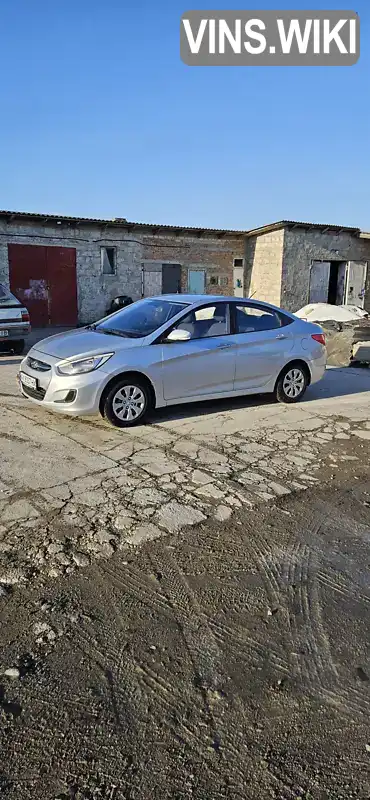 Седан Hyundai Accent 2016 1.37 л. Автомат обл. Ровенская, Ровно - Фото 1/6