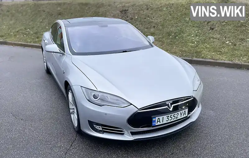 Ліфтбек Tesla Model S 2013 null_content л. Автомат обл. Київська, Бориспіль - Фото 1/21