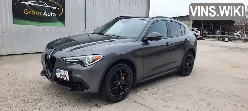 Внедорожник / Кроссовер Alfa Romeo Stelvio 2019 2 л. Автомат обл. Ровенская, Ровно - Фото 1/21