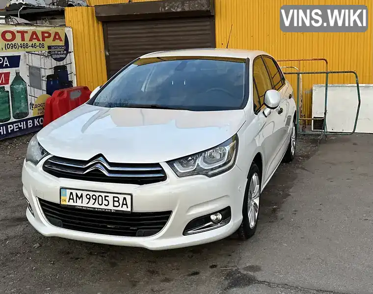 Хэтчбек Citroen C4 2016 1.2 л. Автомат обл. Киевская, Киев - Фото 1/6