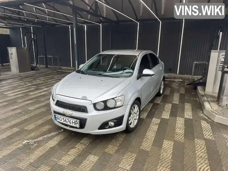 Y6DTF69FJEB574057 Chevrolet Aveo 2015 Седан 1.4 л. Фото 2