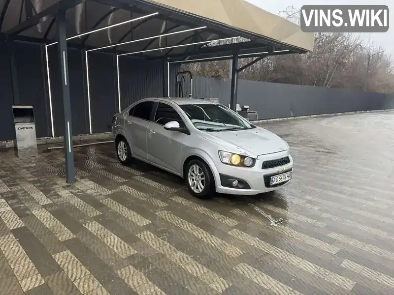 Y6DTF69FJEB574057 Chevrolet Aveo 2015 Седан 1.4 л. Фото 4