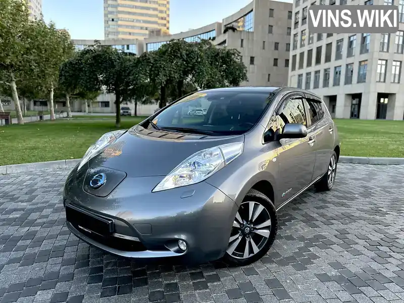 Хэтчбек Nissan Leaf 2014 null_content л. обл. Днепропетровская, Днепр (Днепропетровск) - Фото 1/21