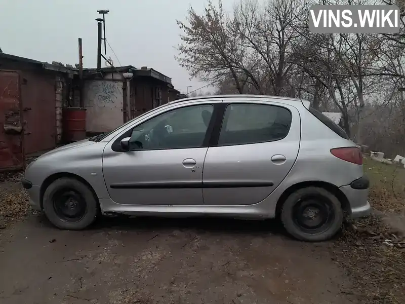 Хетчбек Peugeot 206 2003 1.9 л. Ручна / Механіка обл. Дніпропетровська, Кривий Ріг - Фото 1/7