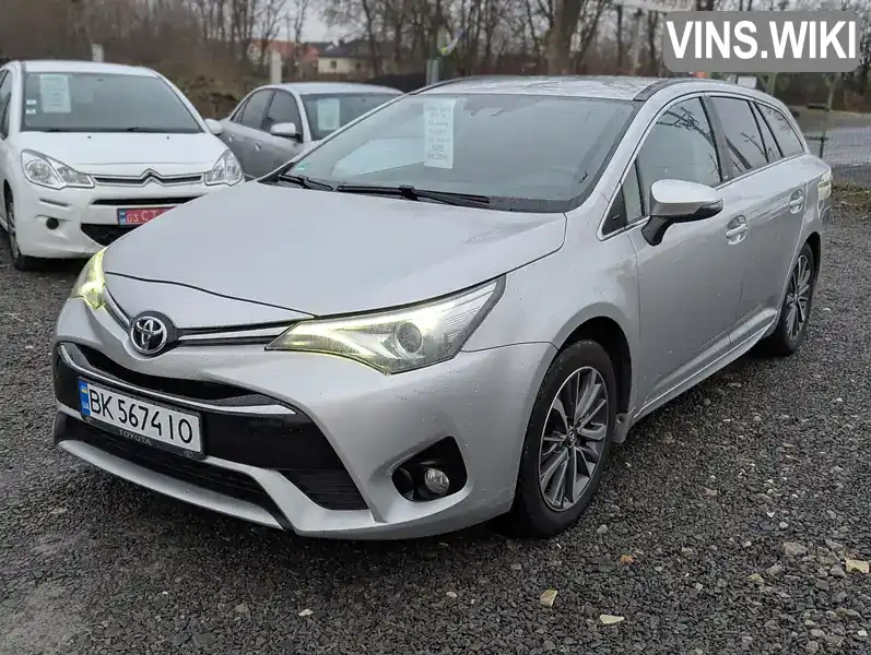 Универсал Toyota Avensis 2016 2 л. Ручная / Механика обл. Ровенская, Ровно - Фото 1/21