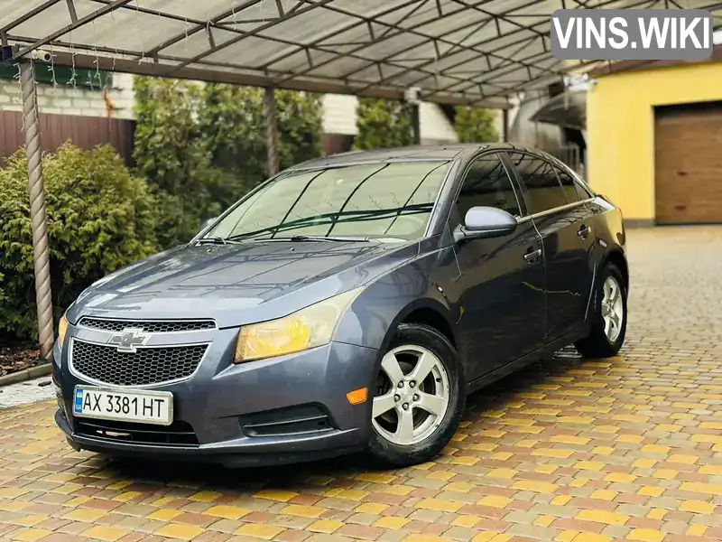 Седан Chevrolet Cruze 2014 1.36 л. Автомат обл. Харьковская, Харьков - Фото 1/21