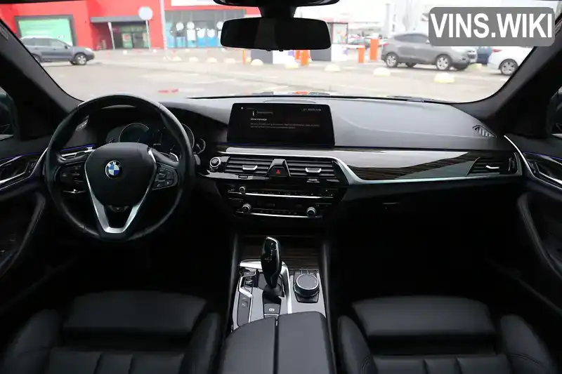 WBAJB1C59JB085421 BMW 5 Series 2018 Седан 2 л. Фото 4