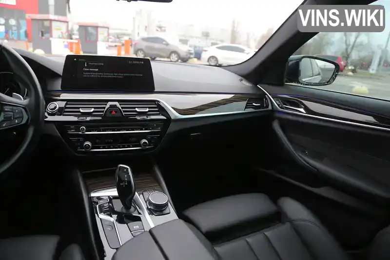 WBAJB1C59JB085421 BMW 5 Series 2018 Седан 2 л. Фото 5