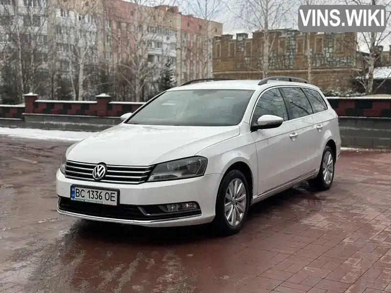 Універсал Volkswagen Passat 2012 1.39 л. Автомат обл. Рівненська, Рівне - Фото 1/21