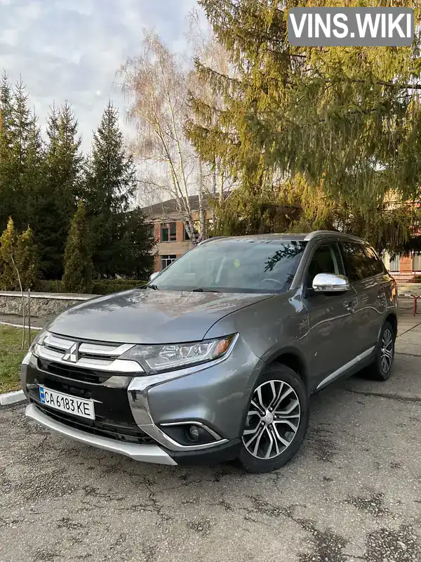 Внедорожник / Кроссовер Mitsubishi Outlander 2015 3 л. Автомат обл. Черкасская, Корсунь-Шевченковский - Фото 1/18