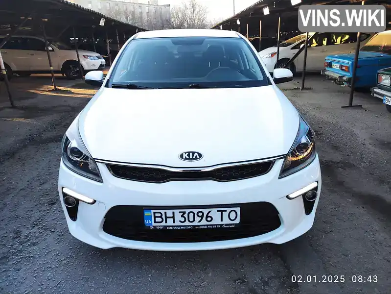 Седан Kia Rio 2018 1.59 л. Автомат обл. Одеська, Одеса - Фото 1/13