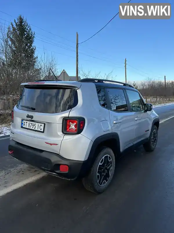 ZACCJBCB1HPE87654 Jeep Renegade 2016 Позашляховик / Кросовер 2.36 л. Фото 3