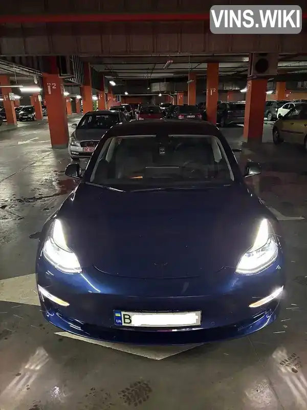 Седан Tesla Model 3 2022 null_content л. Автомат обл. Львівська, Львів - Фото 1/12