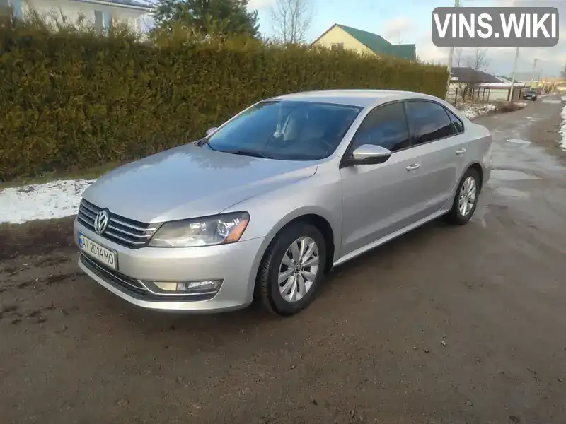 Седан Volkswagen Passat 2011 2.48 л. Автомат обл. Киевская, Васильков - Фото 1/21