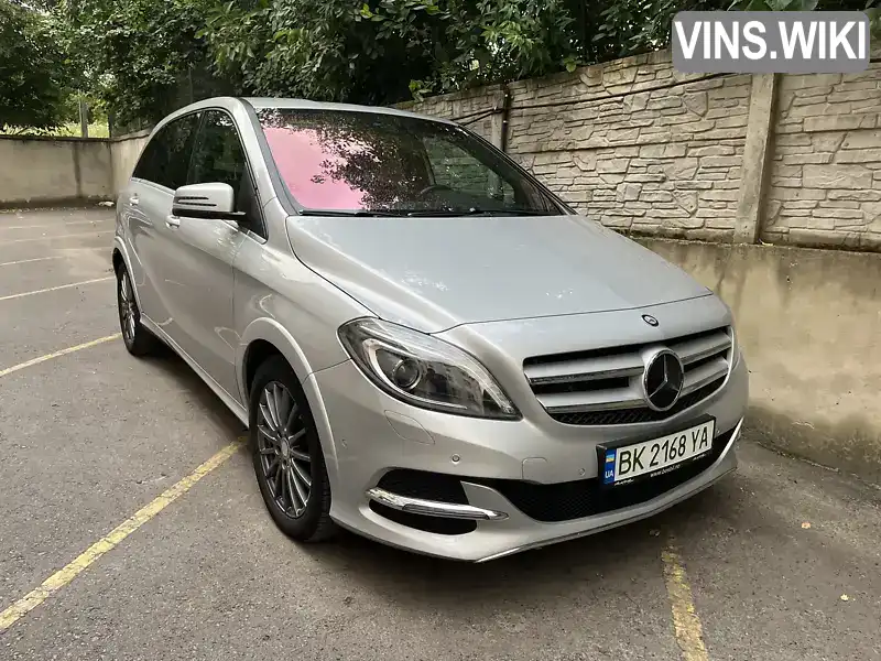 Хетчбек Mercedes-Benz B-Class 2015 null_content л. Автомат обл. Рівненська, Рівне - Фото 1/21