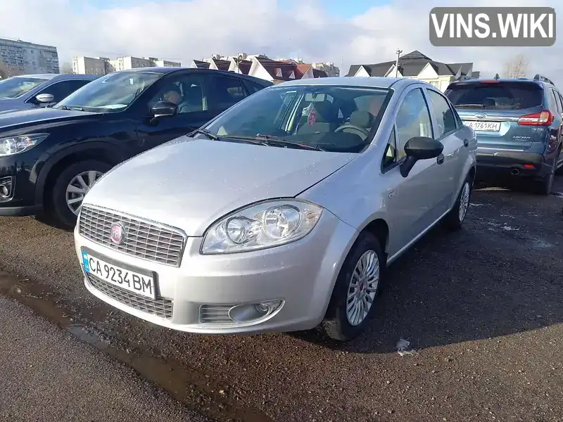 Седан Fiat Linea 2009 1.4 л. Ручна / Механіка обл. Черкаська, Черкаси - Фото 1/21