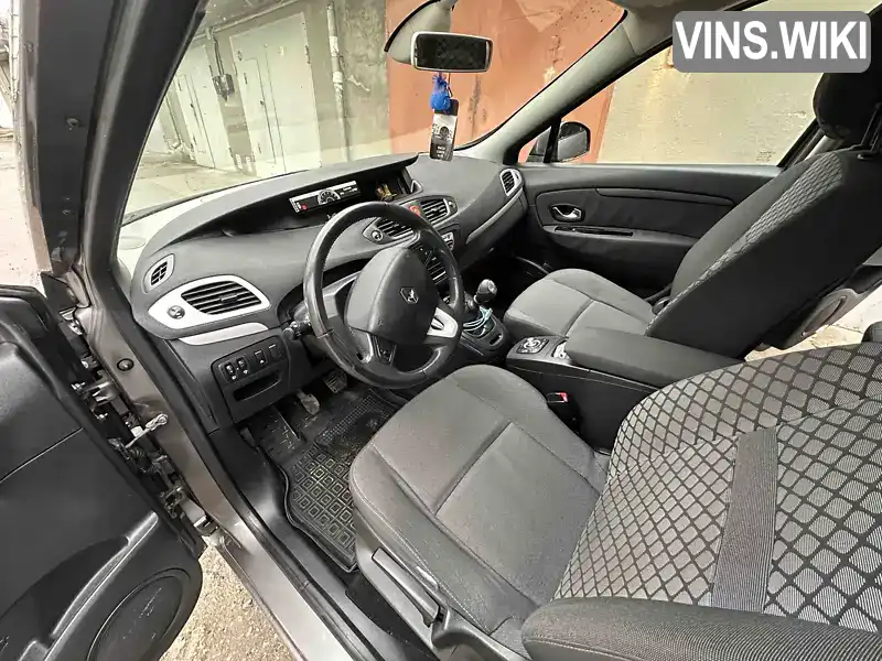 Мінівен Renault Scenic 2010 1.4 л. Ручна / Механіка обл. Тернопільська, Тернопіль - Фото 1/21