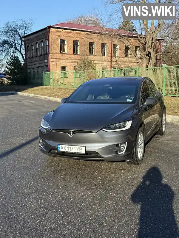 Внедорожник / Кроссовер Tesla Model X 2017 null_content л. обл. Харьковская, Харьков - Фото 1/13