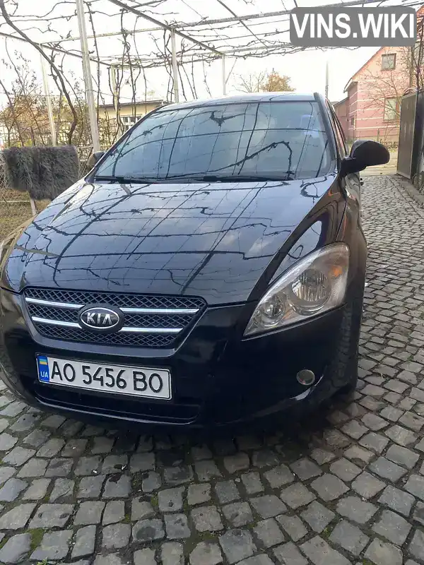 Хетчбек Kia Ceed 2007 1.58 л. обл. Закарпатська, Іршава - Фото 1/7