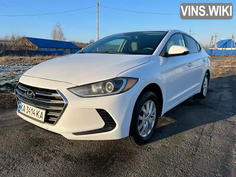 Седан Hyundai Elantra 2017 2 л. Автомат обл. Киевская, Киев - Фото 1/18