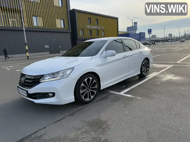 Седан Honda Accord 2015 2.35 л. Автомат обл. Київська, Київ - Фото 1/19