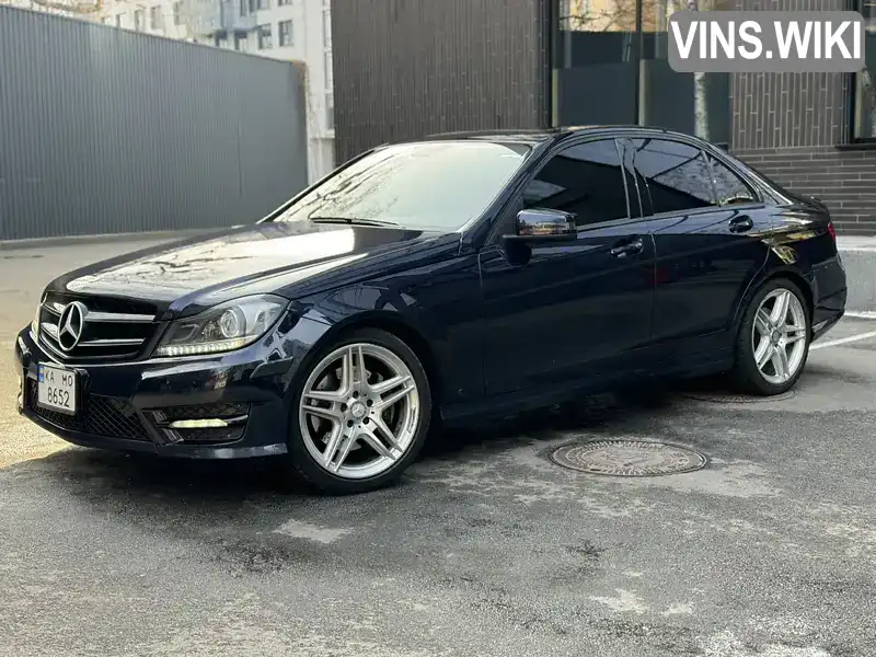 Седан Mercedes-Benz C-Class 2013 3.5 л. Автомат обл. Киевская, Киев - Фото 1/21