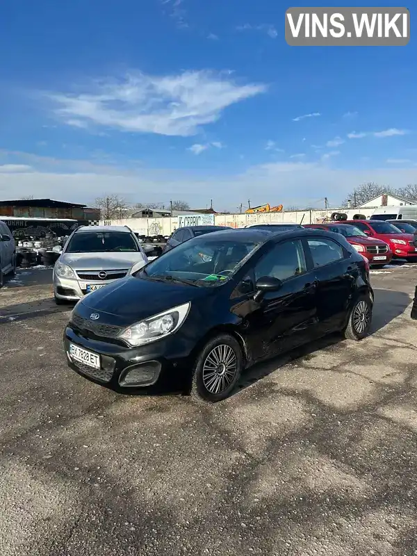 Седан Kia Rio 2013 1.6 л. Автомат обл. Черкаська, Умань - Фото 1/10