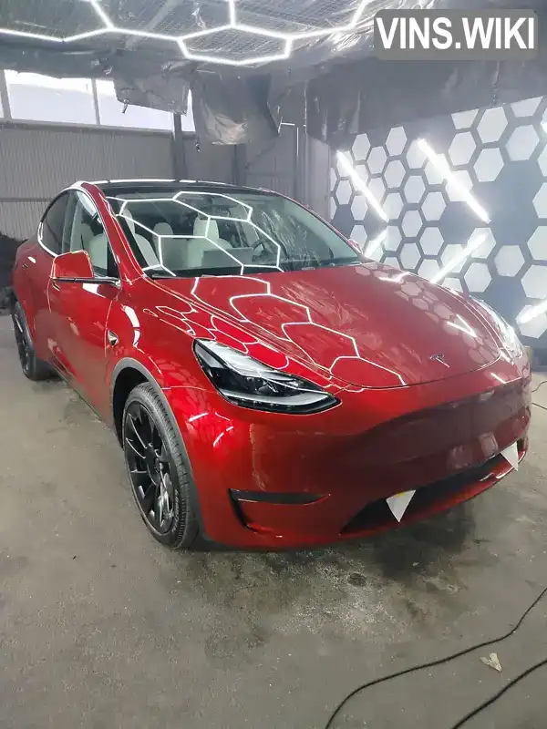 Внедорожник / Кроссовер Tesla Model Y 2024 null_content л. обл. Житомирская, Житомир - Фото 1/12