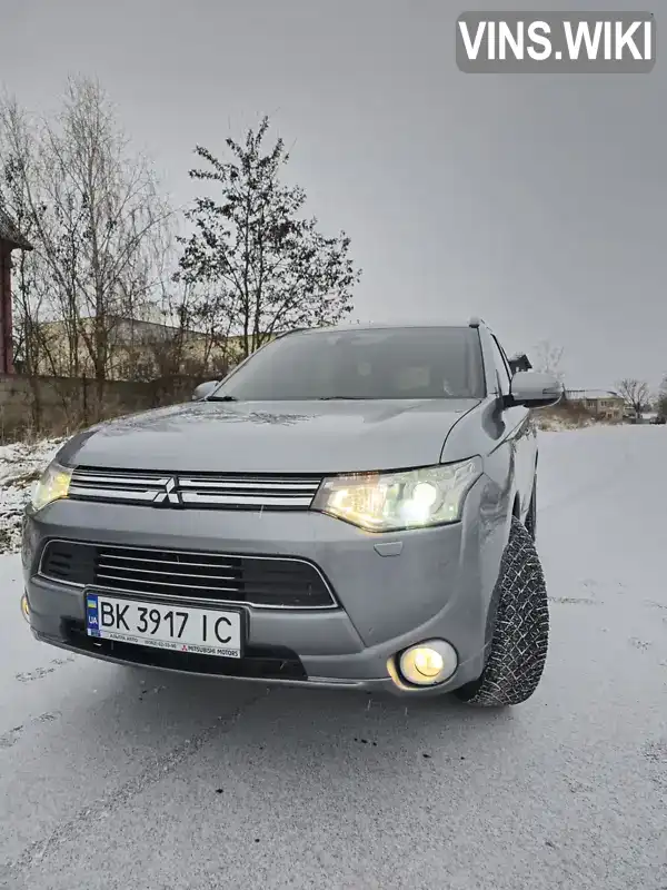 Позашляховик / Кросовер Mitsubishi Outlander 2013 2 л. Автомат обл. Рівненська, Рівне - Фото 1/17