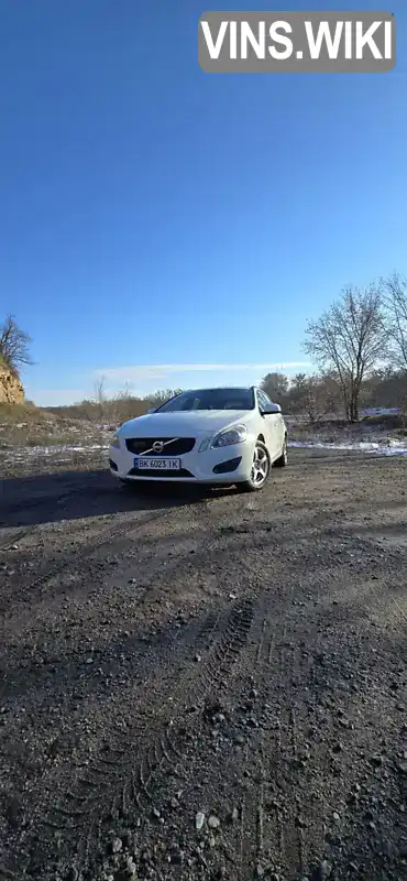 YV1FW5251B1014113 Volvo V60 2011 Універсал 2 л. Фото 5