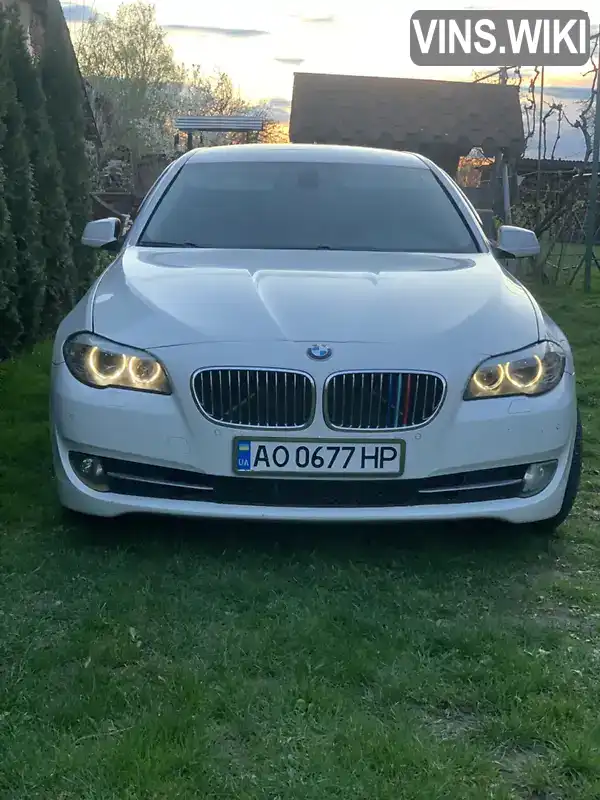 Универсал BMW 5 Series 2011 2 л. Автомат обл. Закарпатская, Ужгород - Фото 1/12