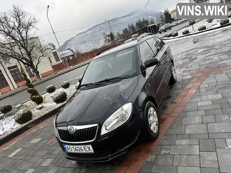 Універсал Skoda Fabia 2011 1.6 л. Ручна / Механіка обл. Закарпатська, Хуст - Фото 1/13