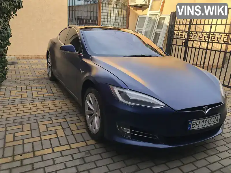 Лифтбек Tesla Model S 2018 null_content л. Автомат обл. Одесская, Одесса - Фото 1/15