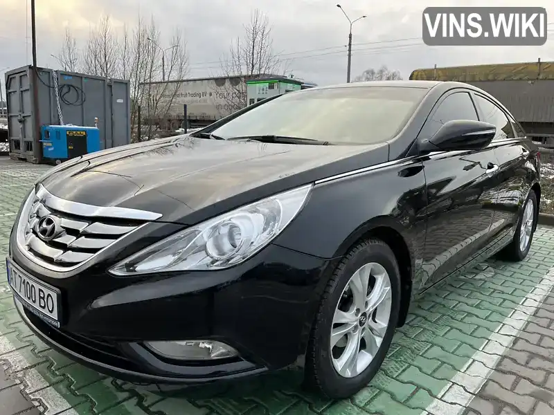 Седан Hyundai Sonata 2011 2 л. Автомат обл. Ивано-Франковская, Ивано-Франковск - Фото 1/21