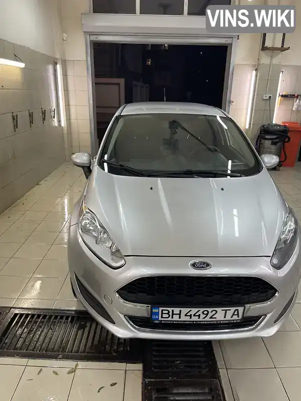 Хетчбек Ford Fiesta 2018 1.6 л. Автомат обл. Одеська, Ізмаїл - Фото 1/11