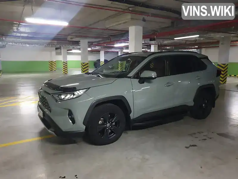 Позашляховик / Кросовер Toyota RAV4 2020 1.99 л. Варіатор обл. Одеська, Одеса - Фото 1/12