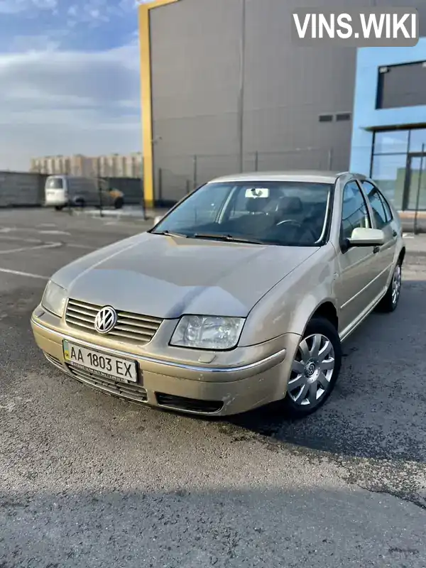 Седан Volkswagen Bora 2004 1.6 л. Автомат обл. Київська, Київ - Фото 1/21