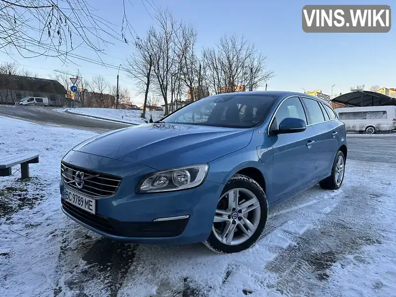 Универсал Volvo V60 2015 2.4 л. Автомат обл. Киевская, Киев - Фото 1/21