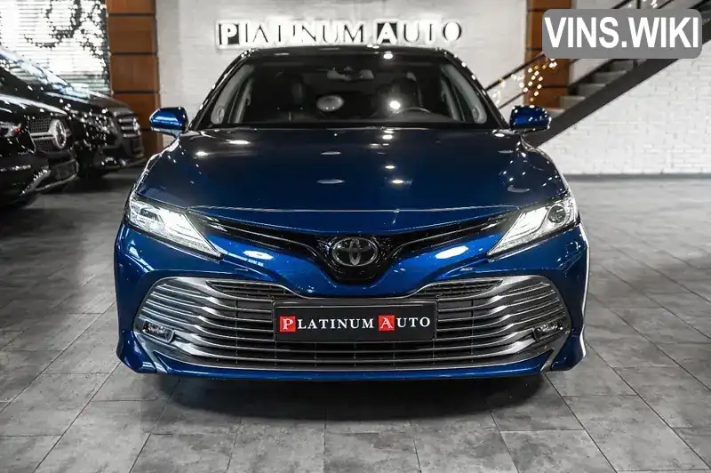 Седан Toyota Camry 2019 2.49 л. Автомат обл. Одесская, Одесса - Фото 1/21