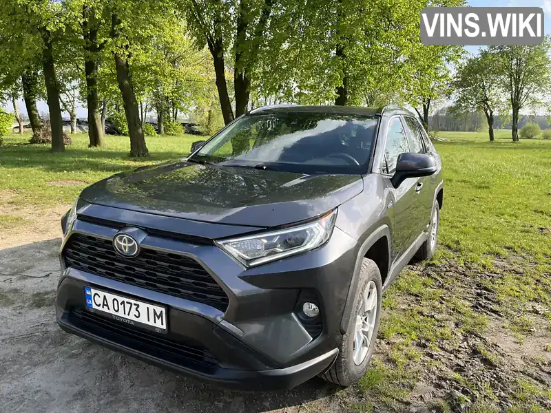 Внедорожник / Кроссовер Toyota RAV4 2019 2.49 л. обл. Волынская, Ковель - Фото 1/11