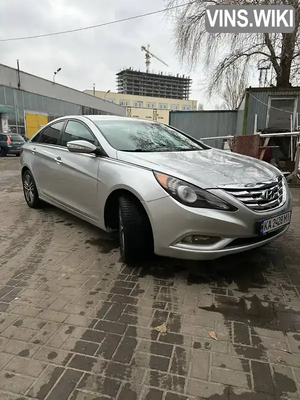 Седан Hyundai Sonata 2011 2 л. Автомат обл. Київська, Київ - Фото 1/10