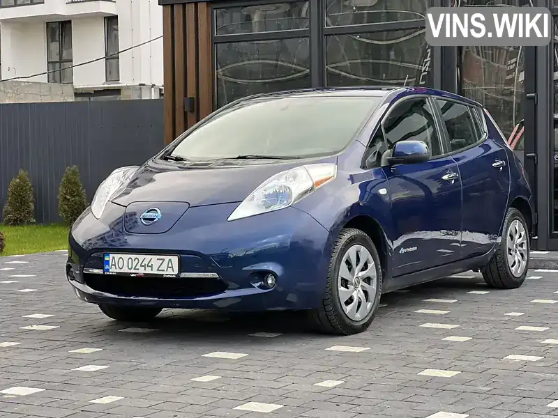 Хэтчбек Nissan Leaf 2016 null_content л. Вариатор обл. Закарпатская, Ужгород - Фото 1/21