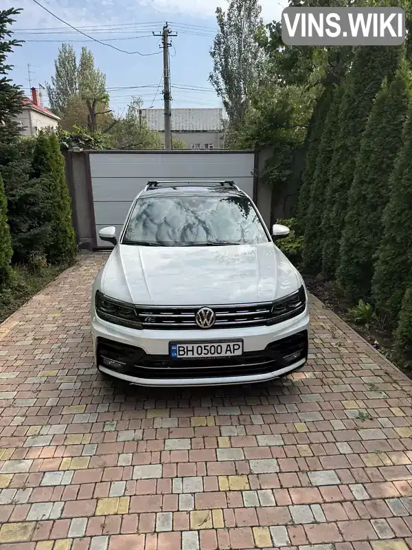 Позашляховик / Кросовер Volkswagen Tiguan 2019 1.98 л. Автомат обл. Одеська, Одеса - Фото 1/21