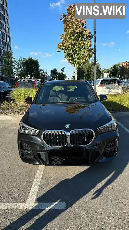 Внедорожник / Кроссовер BMW X1 2022 2 л. Автомат обл. Киевская, Киев - Фото 1/9