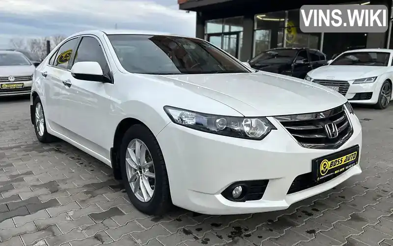 Седан Honda Accord 2012 2 л. Автомат обл. Чернівецька, Чернівці - Фото 1/16